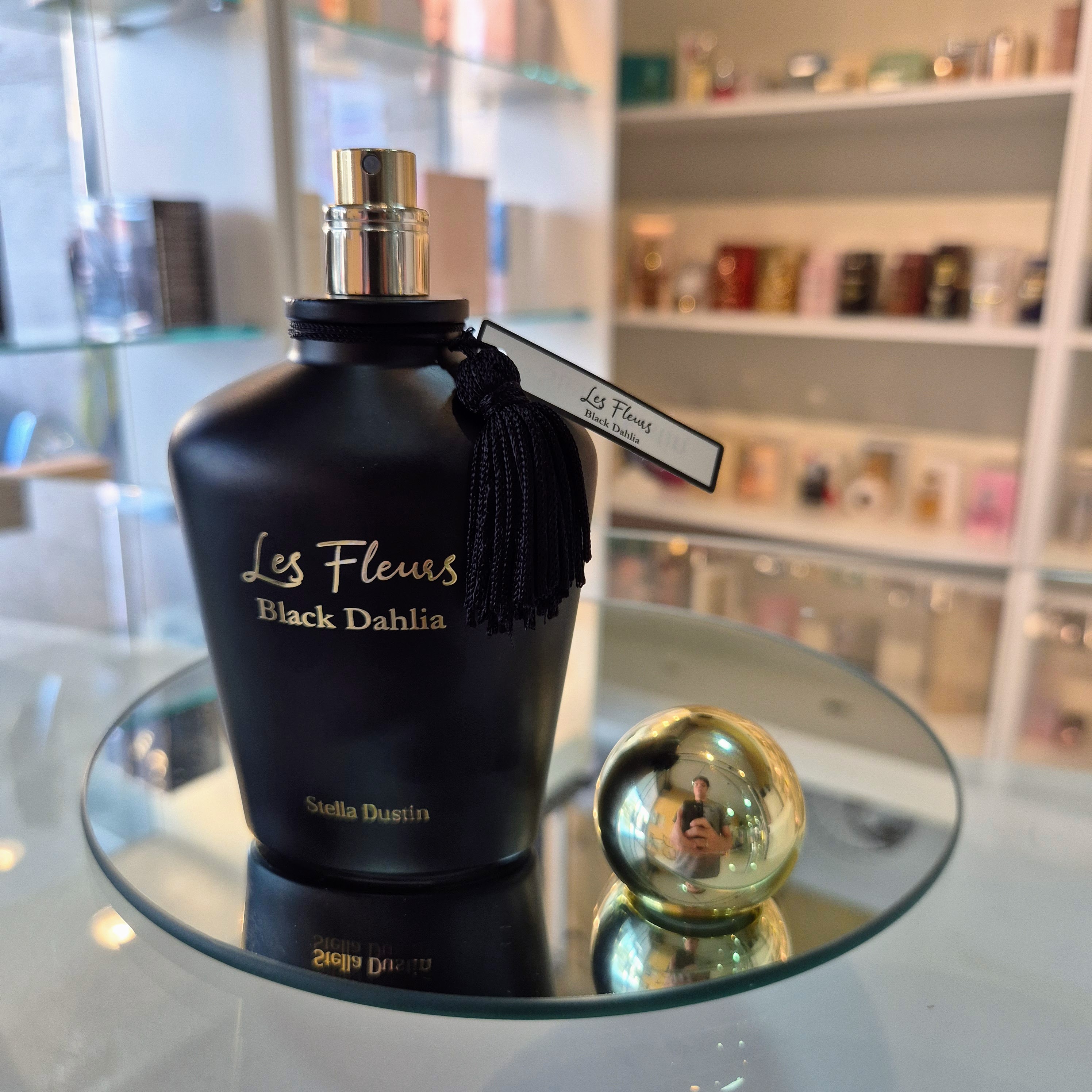 Perfume Les Fleurs Black Dahlia da Stella Dustin