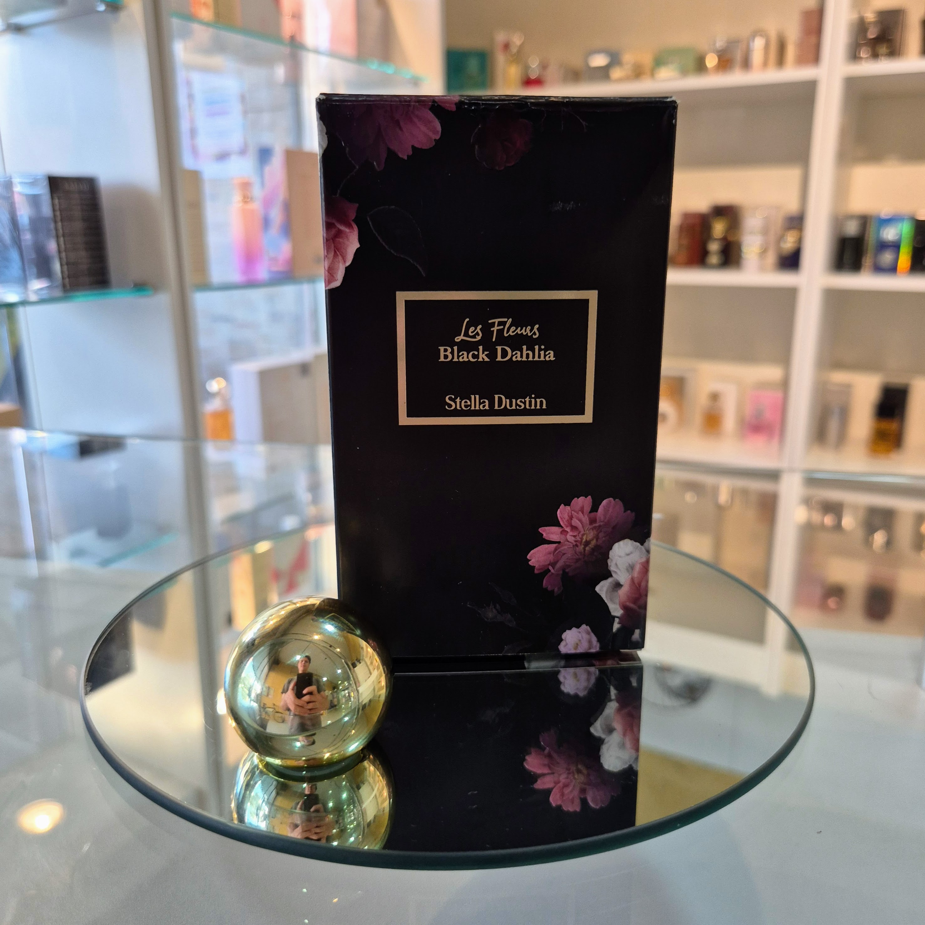 Perfume Les Fleurs Black Dahlia da Stella Dustin